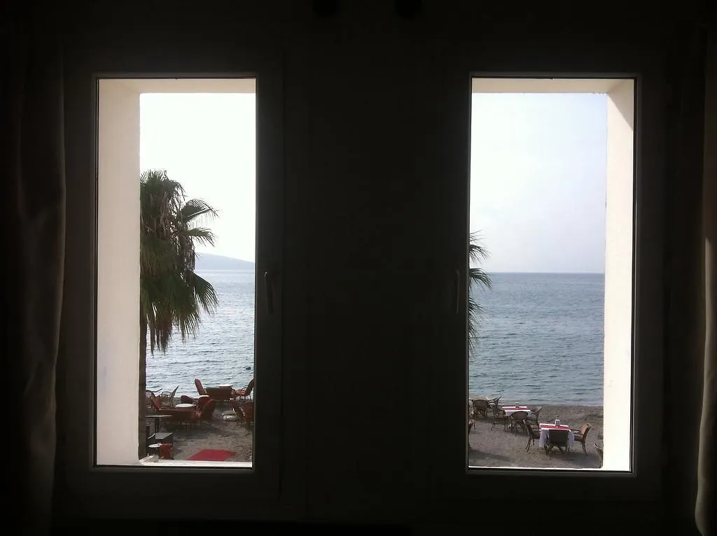Artemis Hotel Bodrum 2*,