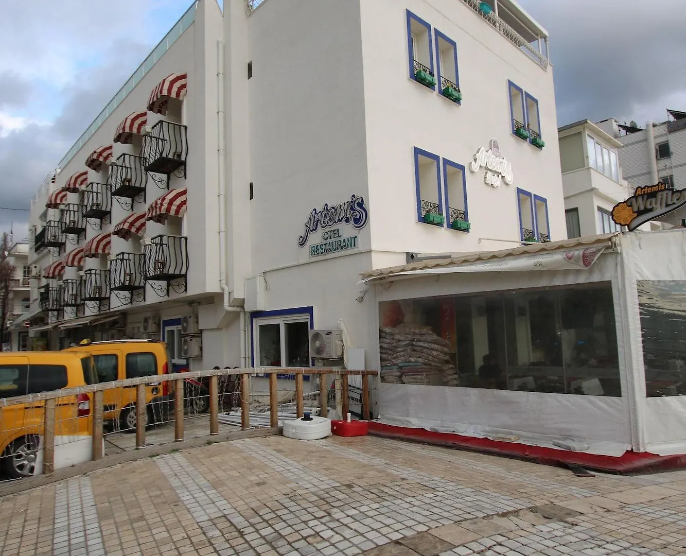 Artemis Hotel Bodrum 2*,